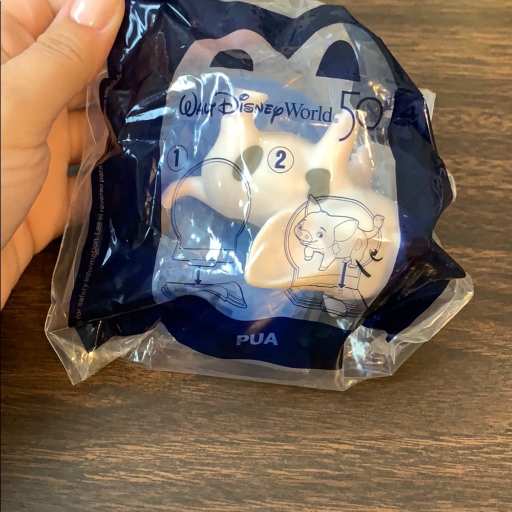 Pua McDonalds Disney 50th Happy Meal Toy